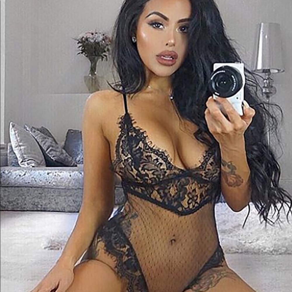 Fashion Nova I’ve Been Waiting Lace Teddy